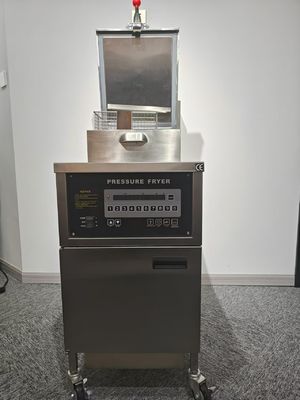 Вычислительная панель Электрическая 4HD 13,5KW Фритюрная машина для поджаривания