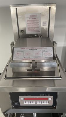 PFE-5910 8HD Электрический 17KW 380V 55L 5 Fry Tray Большая производительность Broaster Куриный фритюр под давлением